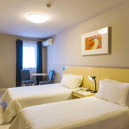 ג'נז'אנג Jingjiang Inn Jurong Renmin Road מראה חיצוני תמונה