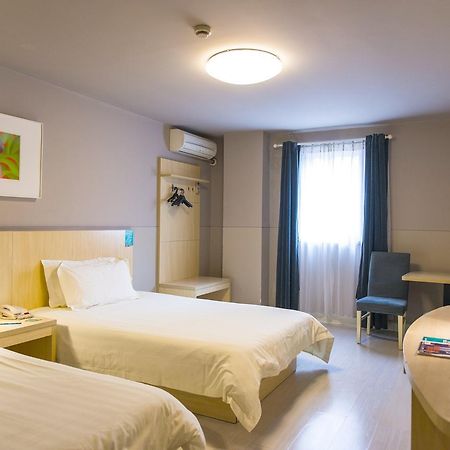 ג'נז'אנג Jingjiang Inn Jurong Renmin Road מראה חיצוני תמונה